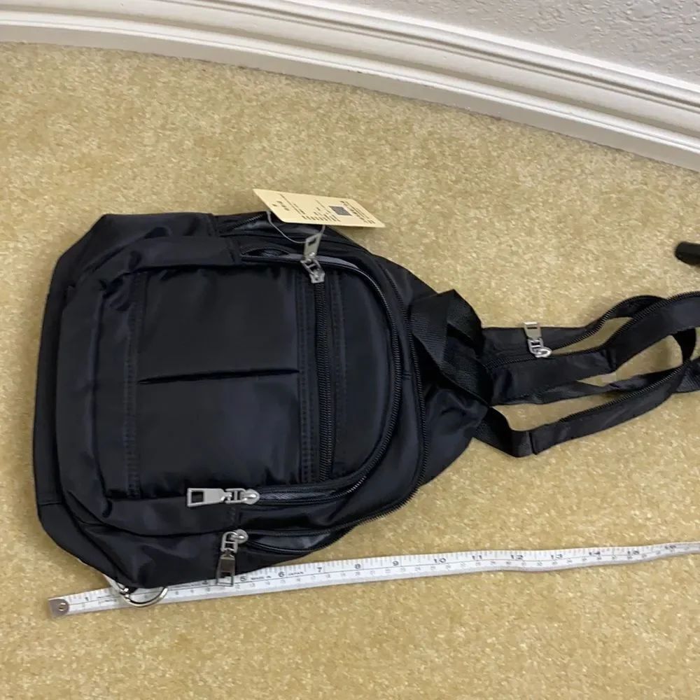 New Backpack - Compact Size - Black - Picture 9 of 10